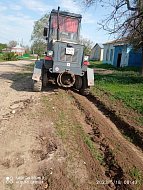В селах Ершовского района продолжается дорожная деятельность