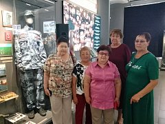 Ершовские получатели соцуслуг посетили Саратовский музей специальной военной операции