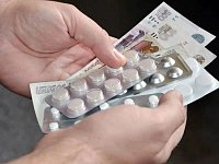 Осталось совсем немного времени, чтобы выбрать между соцпакетом и деньгами
