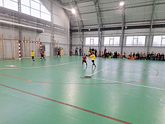 Ершовский "Авангард" одержал две победы в рамках очередного тура первенства Левобережья по мини-футболу