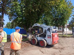 В Ершове начались работы по благоустройству территории для установки Доски почета