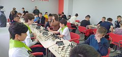 В Ершове за кубок мэра города сразились 60 юных шахматистов
