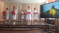 В школе №4 г.Ершова прошел ставший уже традиционным фестиваль «Дружба народов»