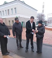 В очередной раз ершовские общественники и полицейские провели совместную акцию