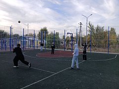 Спортивный объект, построенный в Ершове при поддержке губернатора, не пустует даже в выходные