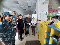 Ершовские общественники и отряд «Юный друг полиции» помогают полицейским бороться с мошенничеством