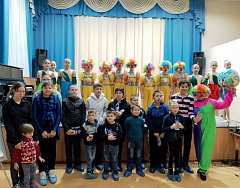 Ребятам Ершовского реабилитационного центра подарили праздник
