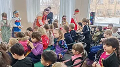 Ершовских дошколят пригласили на «Веселую Масленицу»