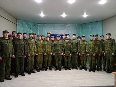 Ершовские десятиклассники изучают военное дело