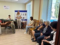В Центре общения старшего поколения г. Ершова встретились волонтеры Победы