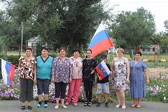 В День российского флага в Ершовском районе прошел спортивный праздник