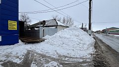 В Ершове провели объезд коммерческих объектов для контроля вывоза снега