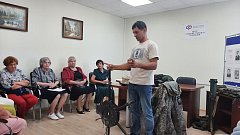 В Центре общения старшего поколения г. Ершова встретились волонтеры Победы