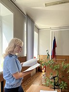 По требованию прокуратуры Ершовского района суд обязал поставить сироту на жилищный учет