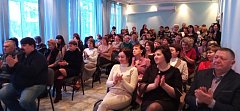 Глава Ершовского района Светлана Зубрицкая поздравила коллектив администрации с наступающими праздниками
