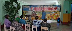 Ершовских сельчан поздравили с Днем матери