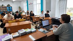 Для ершовской молодежи организовали урок пенсионной грамотности