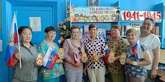 В ершовском селе прошел творческий мастер-класс «Матрешка – русская душа», посвященный Дню России и Году единства народов России