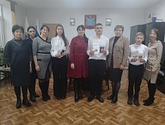 Глава Ершовского района поговорила с молодежью о важном