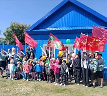 Ветеран Ершовского района принимает свой личный парад