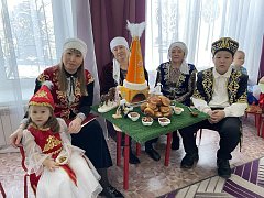 «Россия — дом дружбы»: в  Ершове прошел фестиваль семей Движения Первых