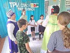 В ершовском селе прошла познавательно-игровая программа для детей «Три Спаса — три запаса»