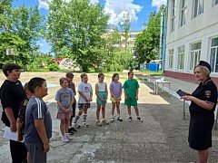 ОМВД России по Ершовскому району присоединяется к #онлайнфотофлешмоб ГУ МВД России по Саратовской области, приуроченному ко Дню дружбы