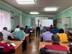 Лектор Общества «Знание» в Саратовской области рассказал о защите трудовых прав