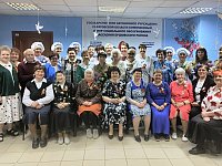 В Ершовском центре соцобслуживания населения встречали праздник "Маршем Победы"