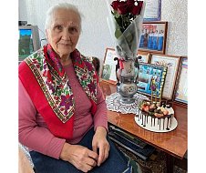 85-летний юбилей отметила жительница села Васильевка Ершовского района