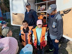 Ершовские дошколята узнали, как работают настоящие герои