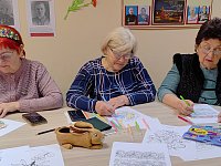 На творческом занятии ершовцев объединили узоры и орнаменты народов России