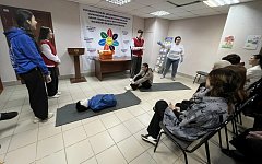 В ершовском КЦСОН активисты «Движения Первых» провели мастер-класс по оказанию первой помощи