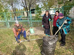 Чистота начинается с каждого: в Ершове стартовал месячник по благоустройству