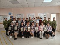 Ершовцы старшего поколения пели песни Победы