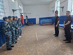 Время после уроков юные друзья полиции провели с пользой для себя и жителей города Ершова