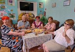 Ершовские «читалочки» играли в «Крокодила» и пекли пироги с малиной