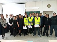 С ершовскими подростками проводят профилактические беседы «Мото-Вело-Сим»