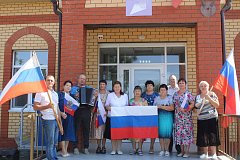 В День российского флага в Ершовском районе прошел спортивный праздник