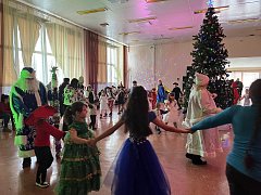 В Ершове настоящий праздник подарили детям из малообеспеченных семей и участников СВО