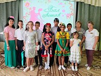 В Ершовском реабилитационном центре прошел яркий праздник «Бал цветов»