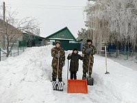 Зима для жителей Ершовского района — пора добрых дел
