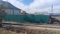 В Ершове продолжается строительство тротуаров и пешеходных дорожек