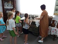 Юные ершовские краеведы узнали "секреты бабушкиного сундука"
