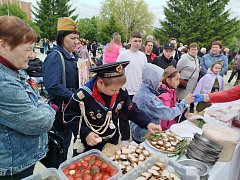 Ершовцы благодарят коллектив агролицея за военно-полевую кухню на празднике 9 Мая