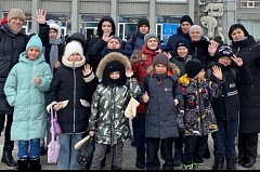 Дети военнослужащих из Ершова побывали на уникальном шоу