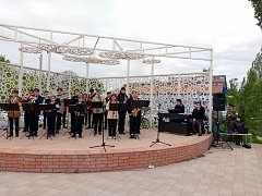 В честь Дня Победы в Ершове прошел концерт живой музыки