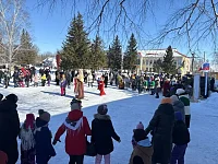 В ершовском селе «Масленицу провожали, тепло да солнце ожидали!»