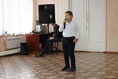 Накануне Дня пожилого человека для ершовцев провели концертную программу в любительском объединении "Горница"