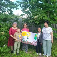 Ершовцы двух поколений на совместном занятии и пообщались, и узнали много нового и полезного